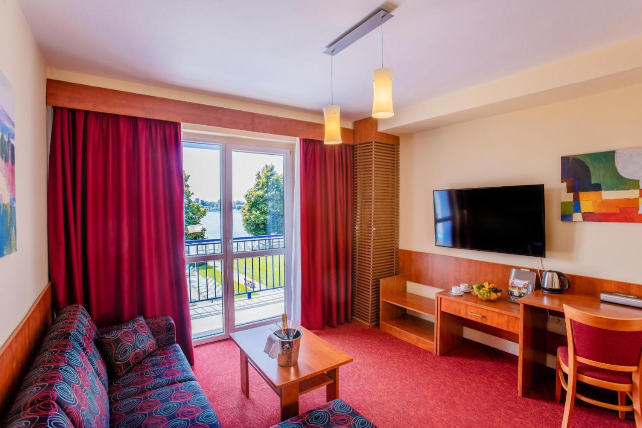 Hotel Senec Aqua Resort - Family Friendly 외부 사진