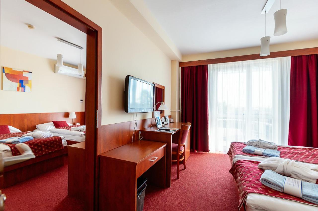 Hotel Senec Aqua Resort - Family Friendly 외부 사진