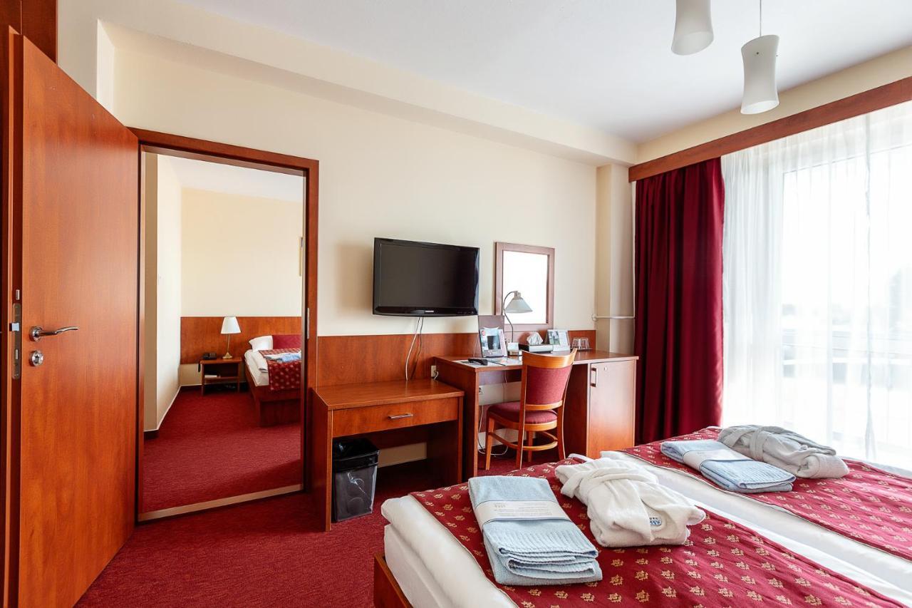 Hotel Senec Aqua Resort - Family Friendly 외부 사진